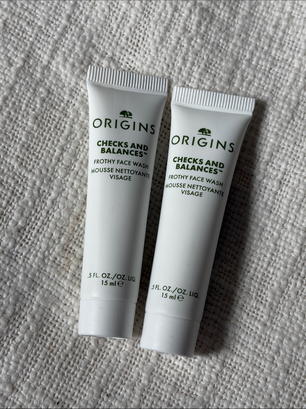 ⭐️5 for $20 - 2 New Origins Checks & Balances Face Wash Samples .5oz each